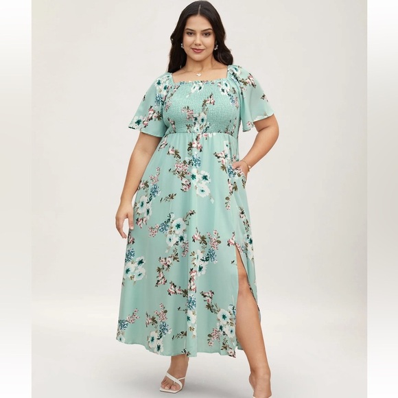 BloomChic Plus Size 3XL Floral Square Neck Ruffles Pocket Shirred Split Dress - Picture 1 of 7
